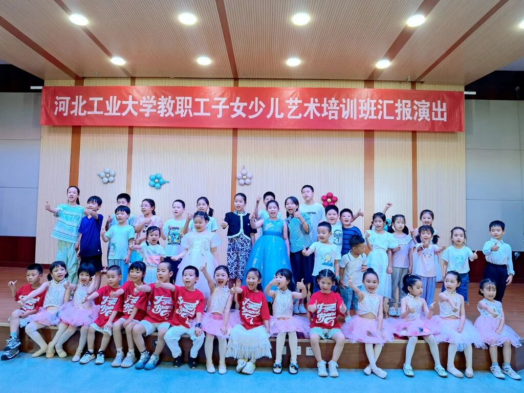 464efb56f335ace466407c97288a71f7.jpg